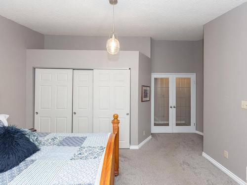 10627 108 Street, Westlock, AB - Indoor Photo Showing Bedroom