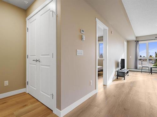 #221 12804 140 Av Nw, Edmonton, AB 