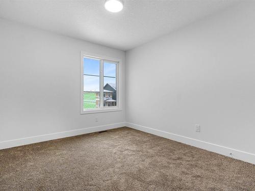 20759 24 Avenue, Edmonton, AB - Indoor Photo Showing Other Room