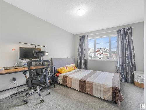 2320 68 Street Sw, Edmonton, AB - Indoor Photo Showing Bedroom