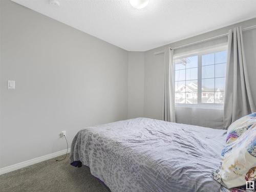 2320 68 Street Sw, Edmonton, AB - Indoor Photo Showing Bedroom