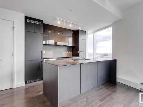 3307 10360 102 Street, Edmonton, AB - Indoor Photo Showing Kitchen