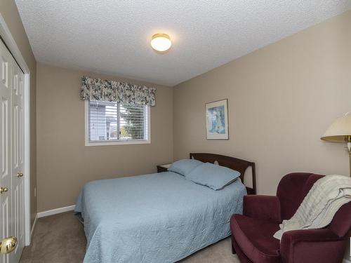 2 13217 155 Avenue, Edmonton, AB - Indoor Photo Showing Bedroom