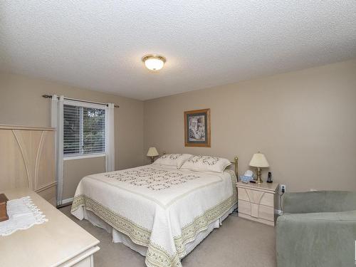 2 13217 155 Avenue, Edmonton, AB - Indoor Photo Showing Bedroom