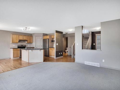 548 Leger Way, Edmonton, AB - Indoor Photo Showing Kitchen