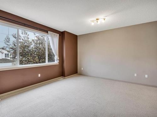 548 Leger Way, Edmonton, AB - Indoor Photo Showing Other Room