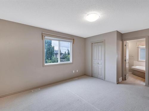 548 Leger Way, Edmonton, AB - Indoor Photo Showing Other Room