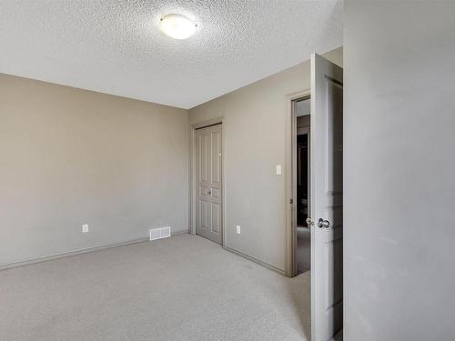 548 Leger Way, Edmonton, AB - Indoor Photo Showing Other Room