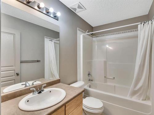 548 Leger Way, Edmonton, AB - Indoor Photo Showing Bathroom