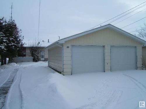 4226 49A Street, Vegreville, AB - Outdoor With Exterior