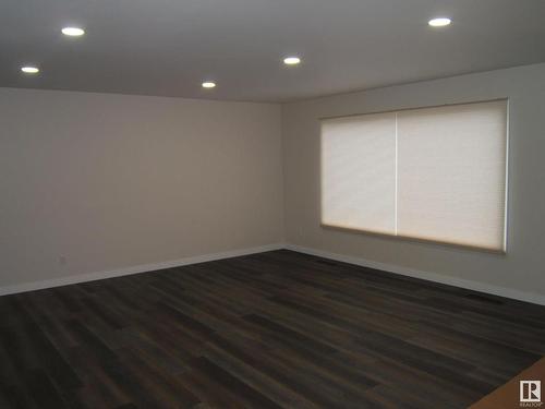 4226 49A Street, Vegreville, AB - Indoor Photo Showing Other Room