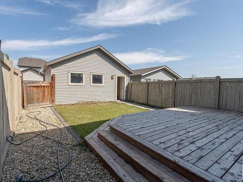 7979 Erasmus Cr Nw, Edmonton, AB 