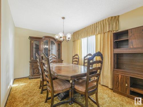 10206 173A Avenue, Edmonton, AB - Indoor Photo Showing Dining Room