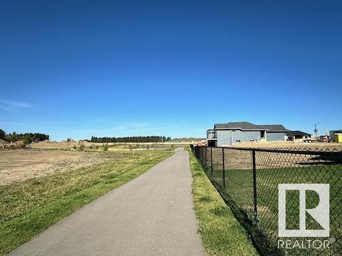 102 Lilac Cl, Leduc, AB 