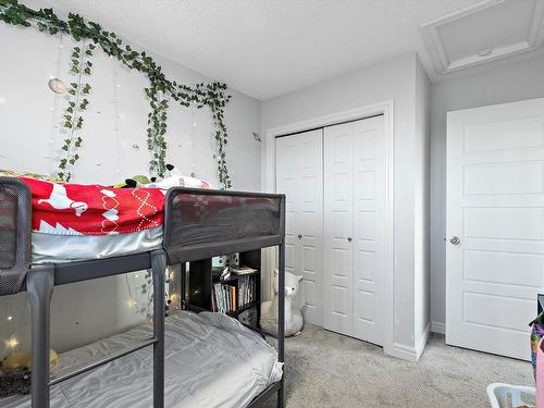 2 Southpointe Bv, Fort Saskatchewan, AB 