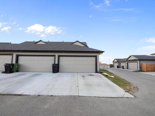 2 Southpointe Bv, Fort Saskatchewan, AB 