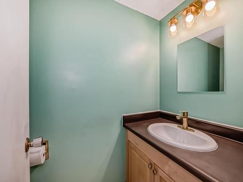 206 7835 159 Street, Edmonton, AB - Indoor Photo Showing Bathroom