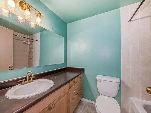 206 7835 159 Street, Edmonton, AB - Indoor Photo Showing Bathroom