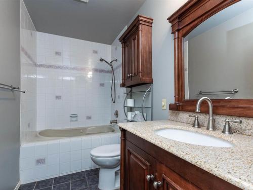 78 52343 Rge Road 211, Rural Strathcona County, AB - Indoor Photo Showing Bathroom