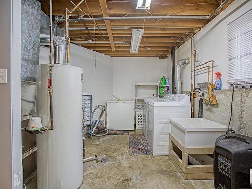 23 Bella Coola Drive, Leduc, AB - Indoor Photo Showing Laundry Room