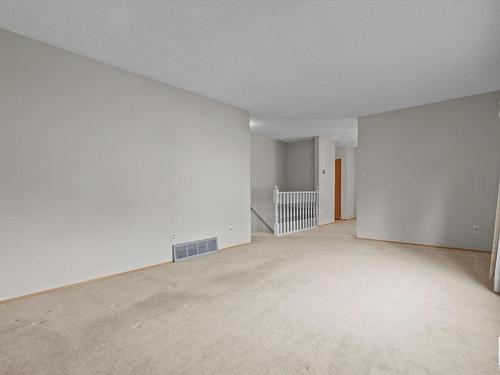 219 Knottwood Road Nw, Edmonton, AB - Indoor Photo Showing Other Room