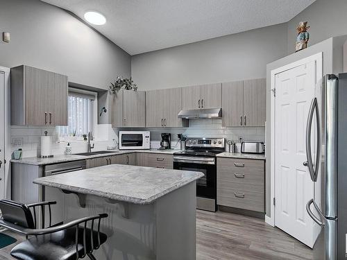 82 La Costa Fairway Cl, Stony Plain, AB 