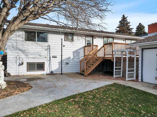 5714 52 St, Wetaskiwin, AB - Outdoor With Deck Patio Veranda