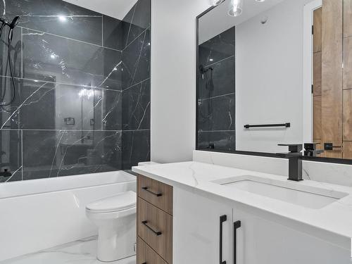 8404 Mayday Link, Edmonton, AB - Indoor Photo Showing Bathroom