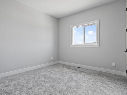 8404 Mayday Link, Edmonton, AB - Indoor Photo Showing Other Room