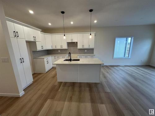 6 11 Dalton Link, Spruce Grove, AB - Indoor Photo Showing Kitchen