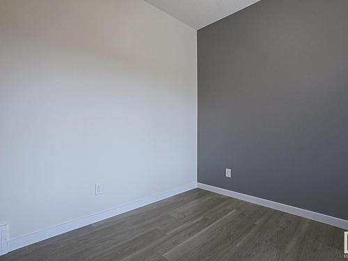 8 11 Dalton Link, Spruce Grove, AB - Indoor Photo Showing Other Room