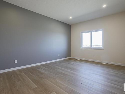 8 11 Dalton Link, Spruce Grove, AB - Indoor Photo Showing Other Room