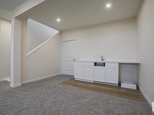 8 11 Dalton Link, Spruce Grove, AB - Indoor Photo Showing Other Room