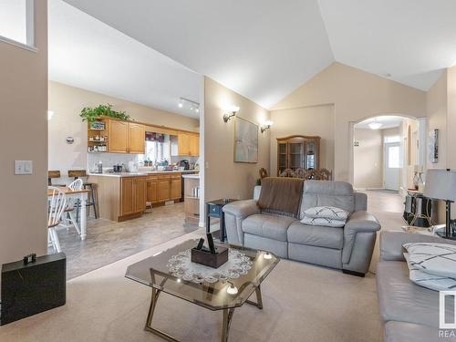 315 Ravine Villa(S), Leduc, AB - Indoor Photo Showing Living Room