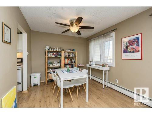 308 5125 Riverbend Road, Edmonton, AB - Indoor