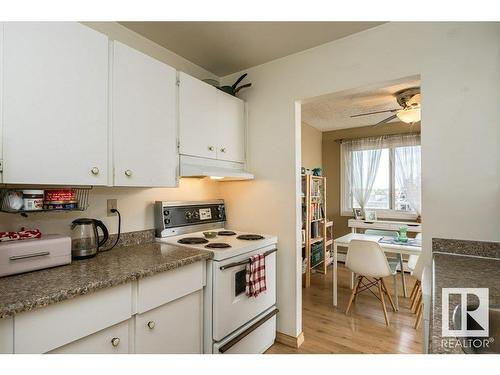 308 5125 Riverbend Road, Edmonton, AB - Indoor Photo Showing Kitchen