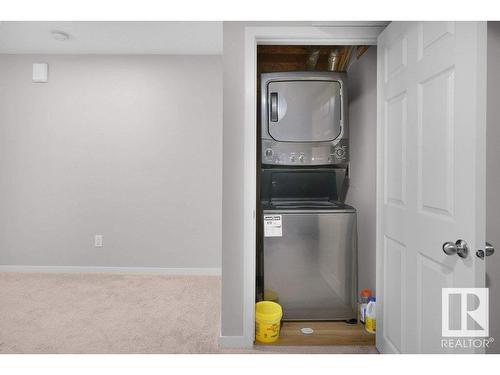 26 Springbrook Wynd, Spruce Grove, AB - Indoor Photo Showing Laundry Room