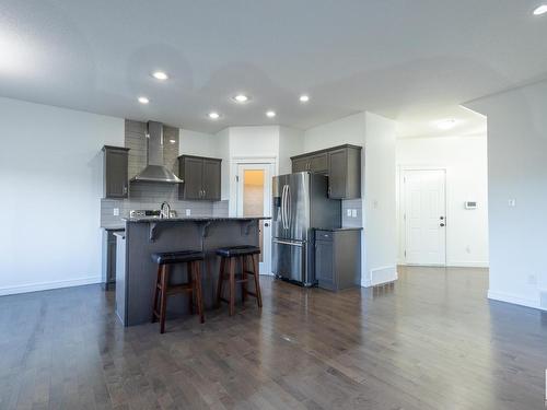 16808 40 Street, Edmonton, AB - Indoor Photo Showing Kitchen