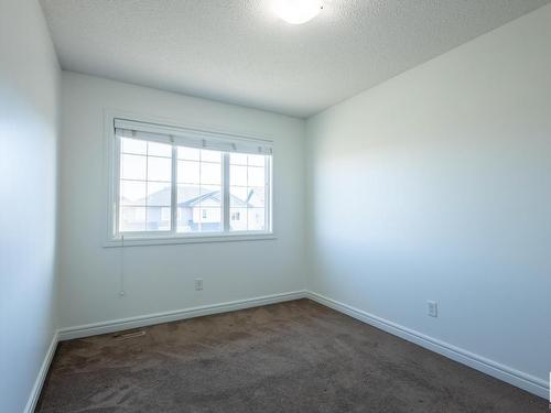 16808 40 Street, Edmonton, AB - Indoor Photo Showing Other Room