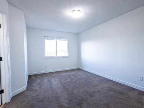 16808 40 Street, Edmonton, AB - Indoor Photo Showing Other Room