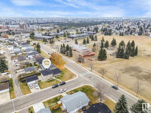 7311 143 Av Nw Nw, Edmonton, AB 