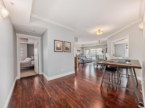 302 10232 115 Street, Edmonton, AB - Indoor