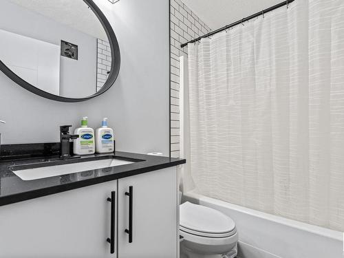 1508 48 Street, Edmonton, AB - Indoor Photo Showing Bathroom