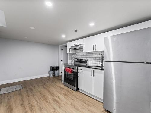 1508 48 Street, Edmonton, AB - Indoor