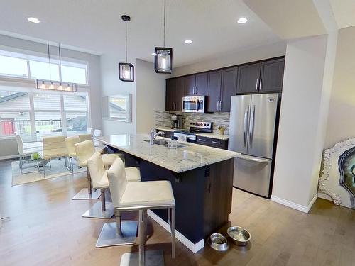 3124 Paisley Road, Edmonton, AB - Indoor Photo Showing Kitchen With Stainless Steel Kitchen With Upgraded Kitchen