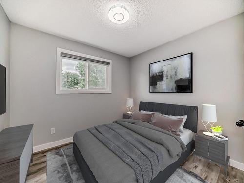 4324 73 Street, Edmonton, AB - Indoor Photo Showing Bedroom