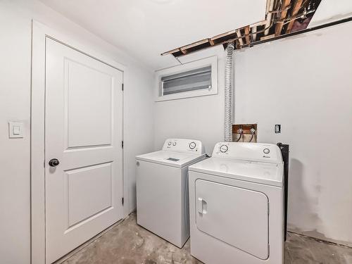 4324 73 Street, Edmonton, AB - Indoor Photo Showing Laundry Room