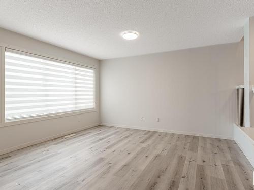 20115 26 Avenue, Edmonton, AB - Indoor Photo Showing Other Room