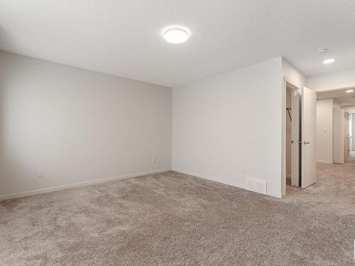 20115 26 Avenue, Edmonton, AB - Indoor Photo Showing Other Room