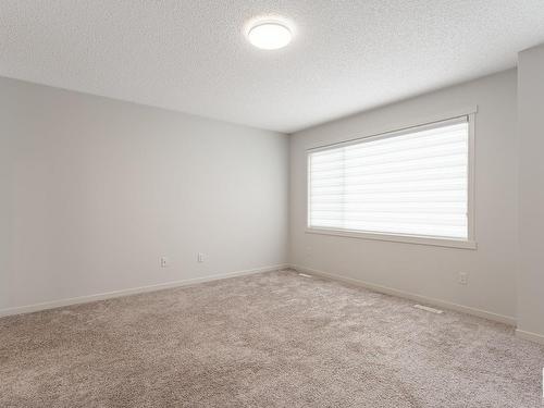 20115 26 Avenue, Edmonton, AB - Indoor Photo Showing Other Room